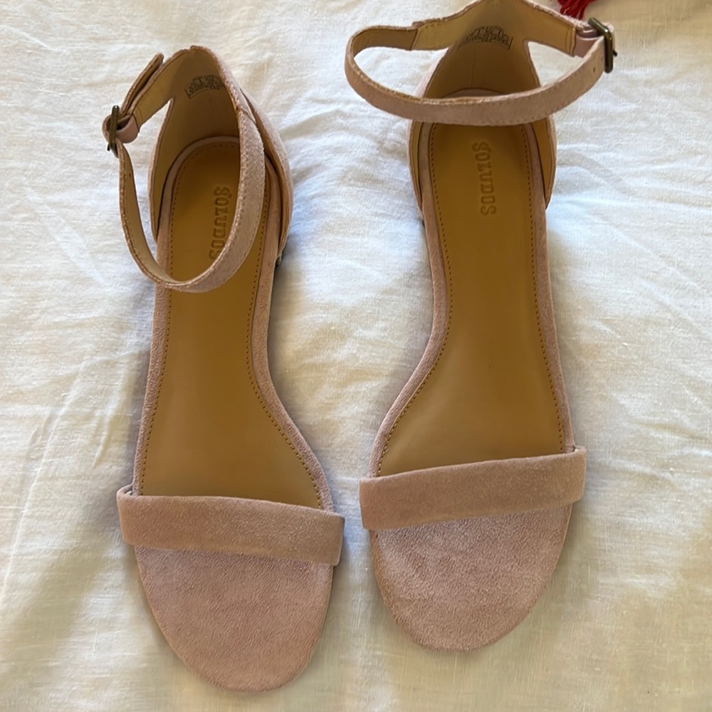 Suede sandals soludos